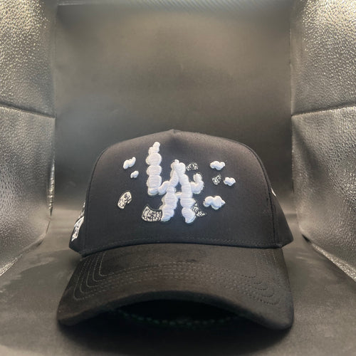31 Hats LA clouds Negro