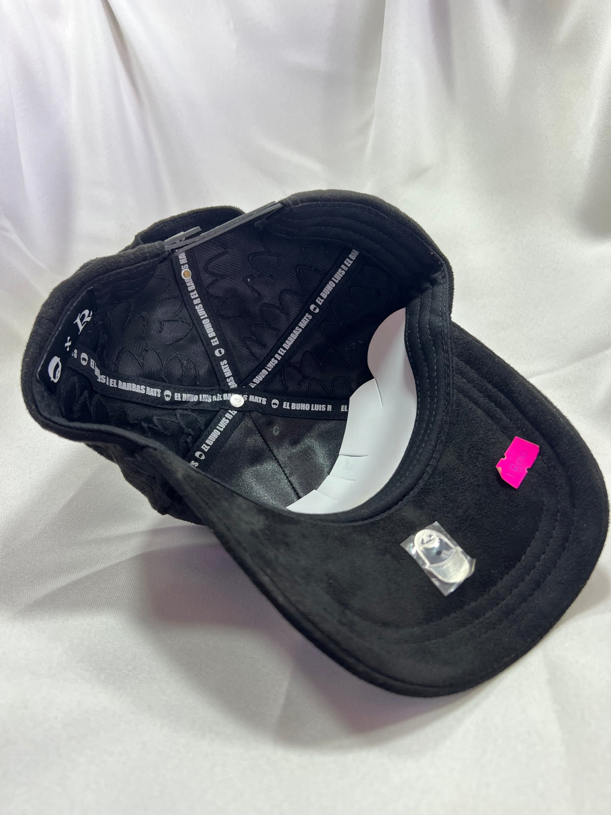 Gorra Barbas Hats x Luis R (El búho)