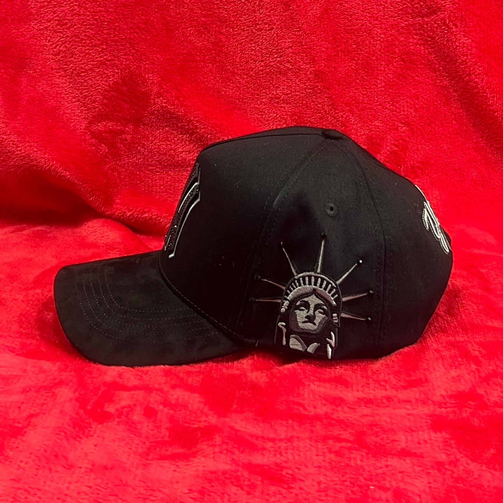 Kevin Hats NY Yankees Pearls Black