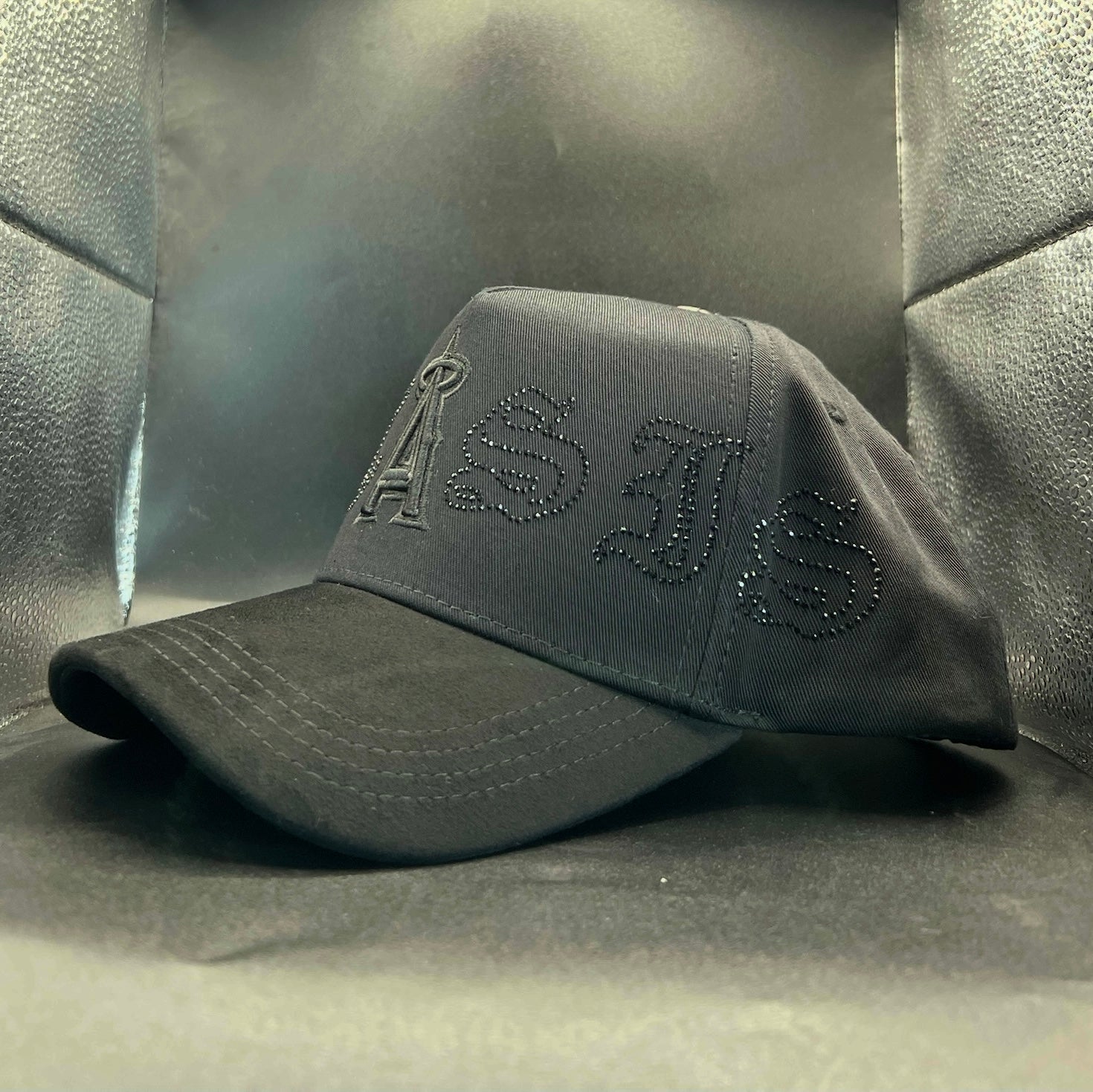 GC Hats Extasis Crystals