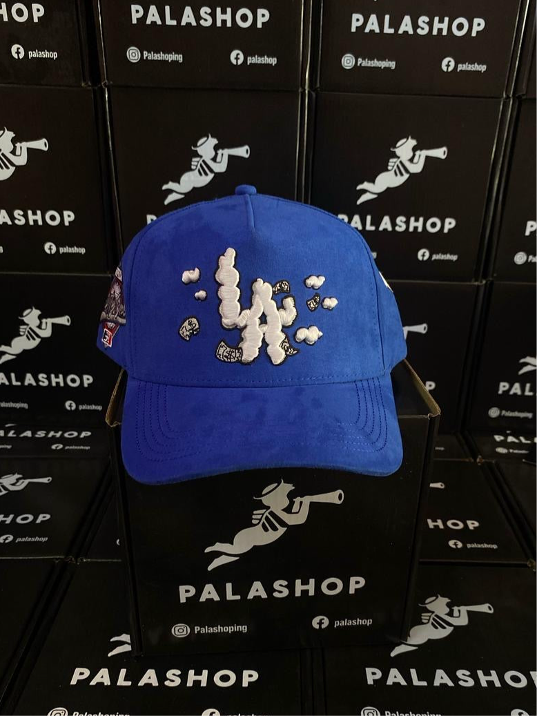 31 Hats LA clouds Azul