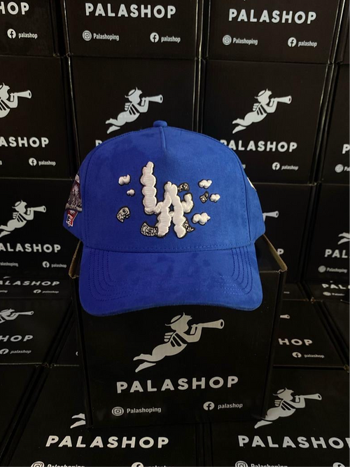 31 Hats LA clouds Azul