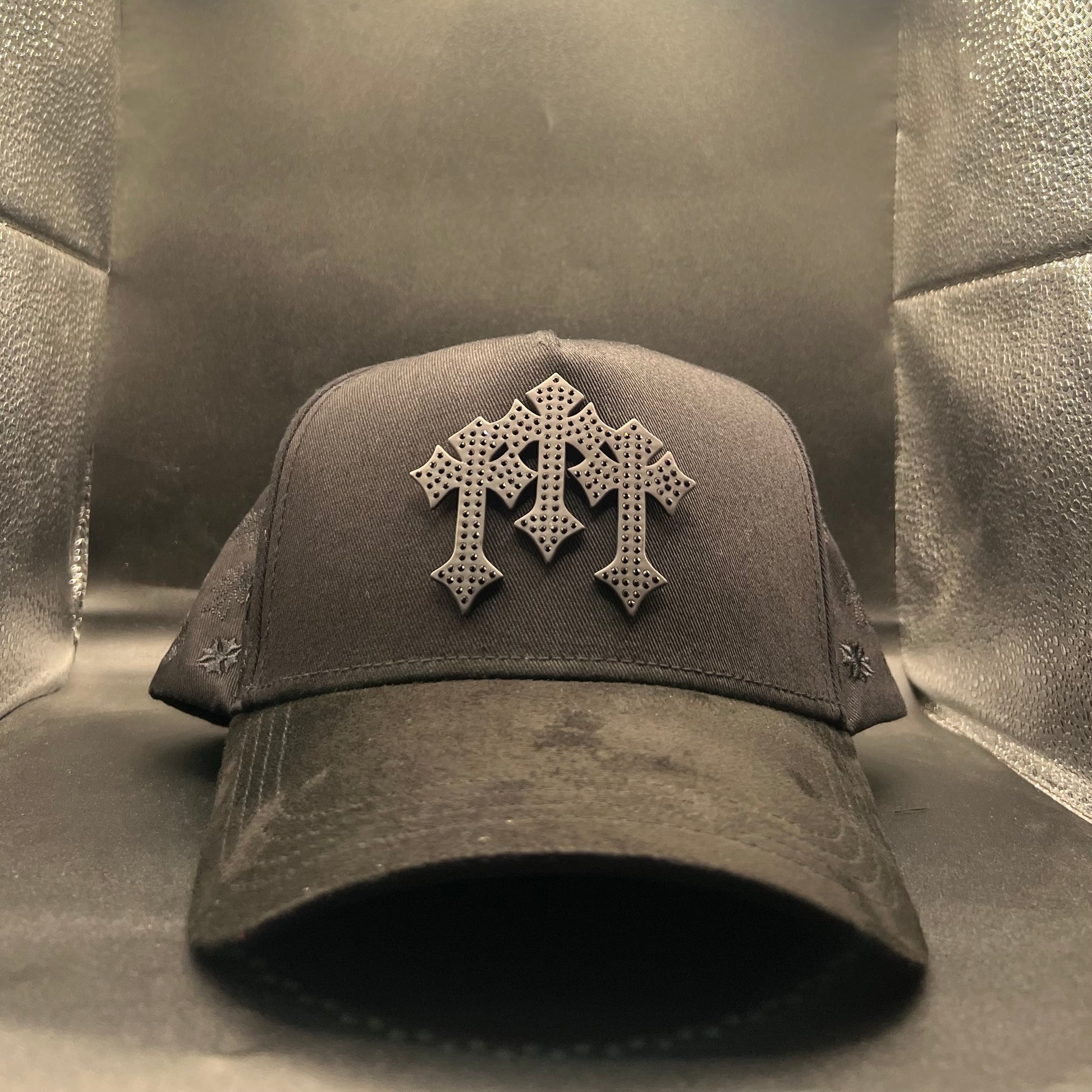 Gorra Barbas Hats x Rich The Kid Chrome Blackout