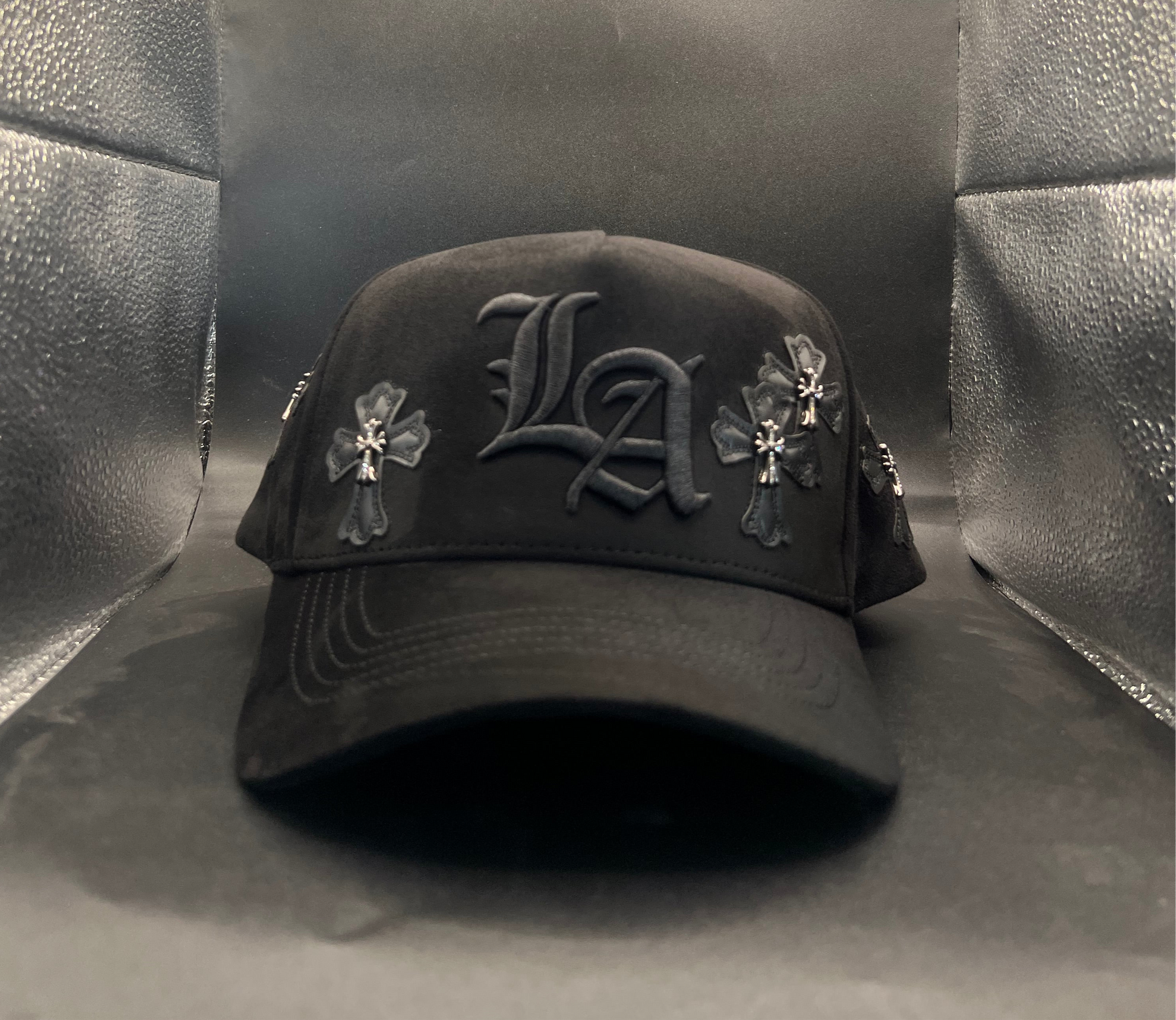 31 Hats Chrome Black