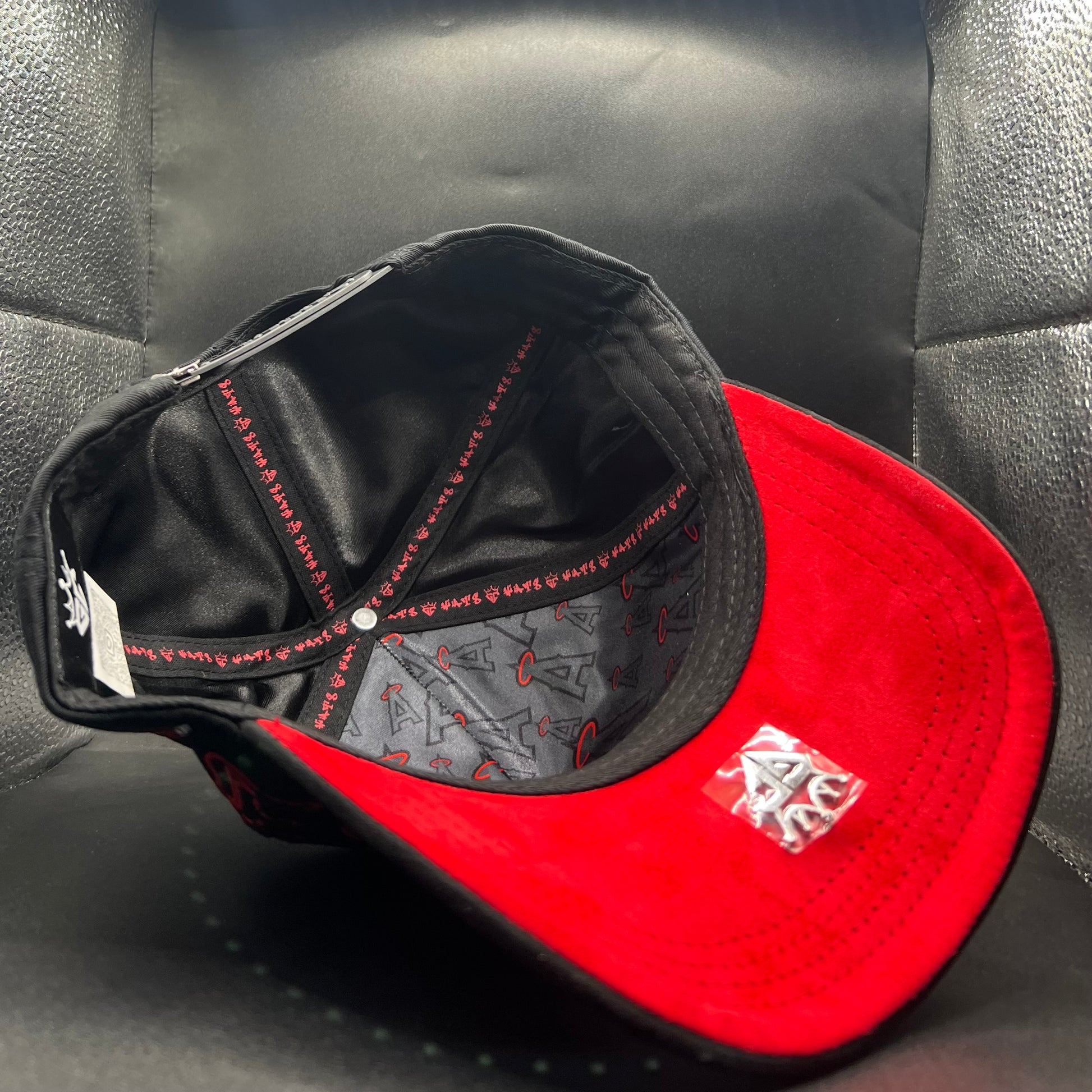GC Hats Extasis Crystals