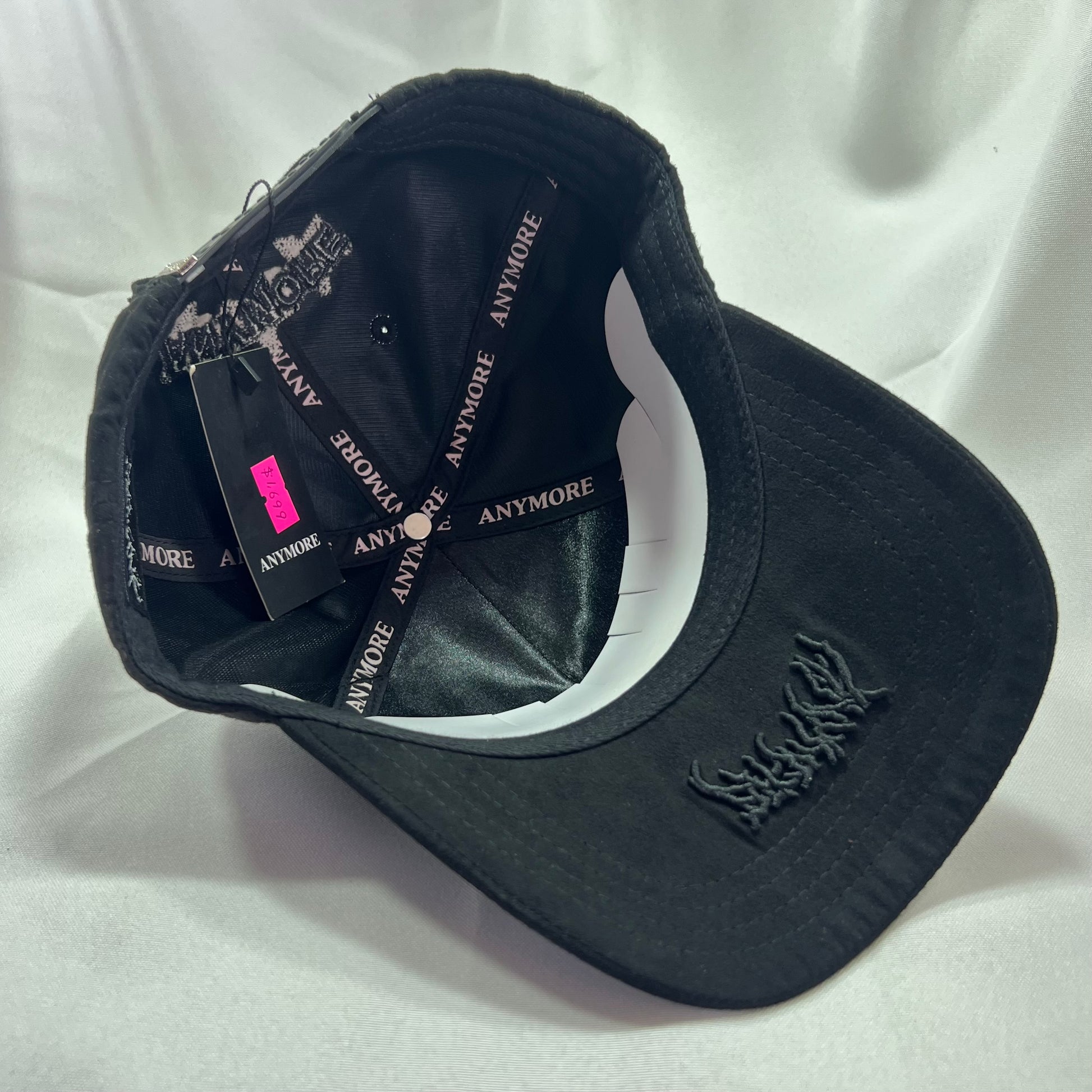 Gorra Anymore Bruce Wayne